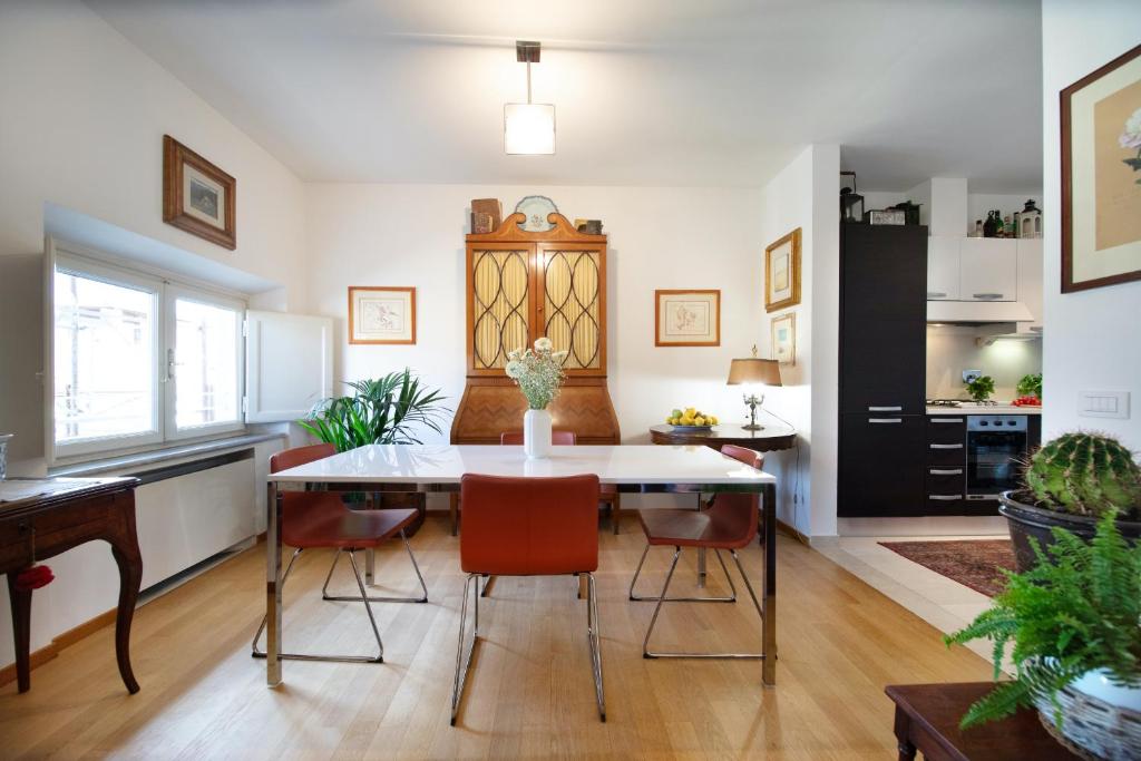 Piazza Bernardini Apartment in Center Town – Lucca